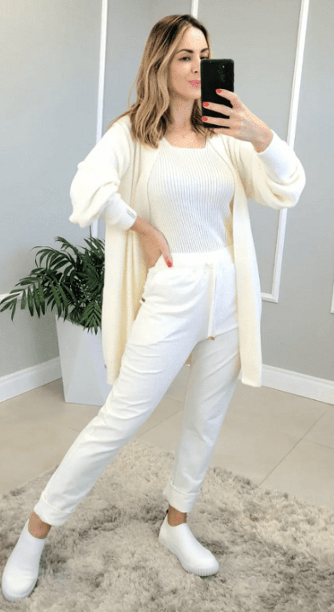 Casaco Alongado com Bolso 100% Fio Pluma 10243 - Tricô Branco