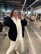 Casaco Transpassado Oversized  - Tricô Preto