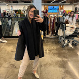 Casaco Toque de Fio Pluma Com Suede e Pele  - Tricô Preto