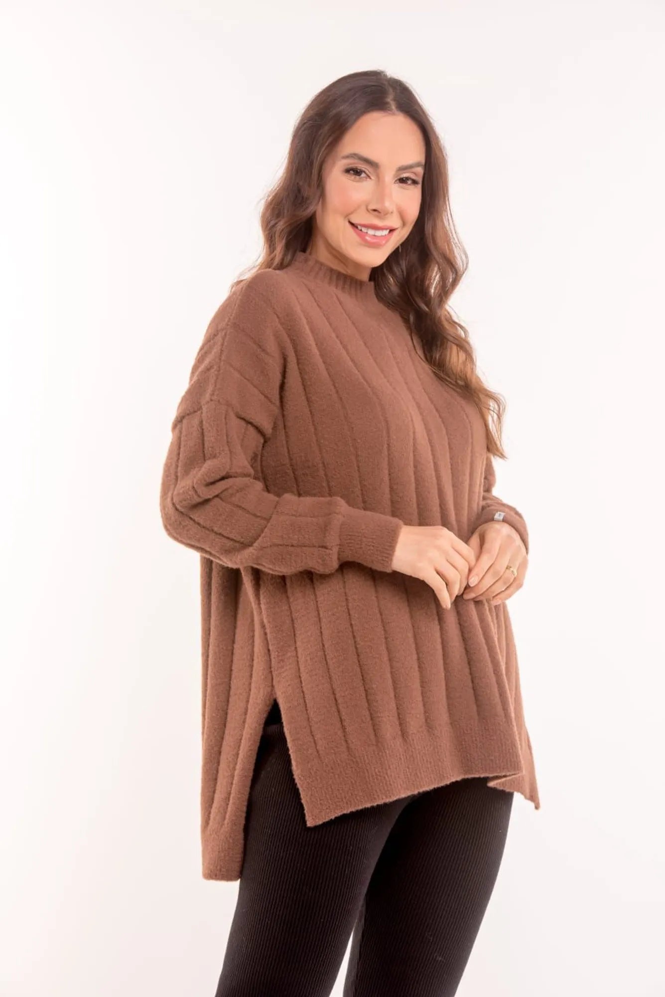 Blusa Laura Alongada Mullet Canelada - Tricô